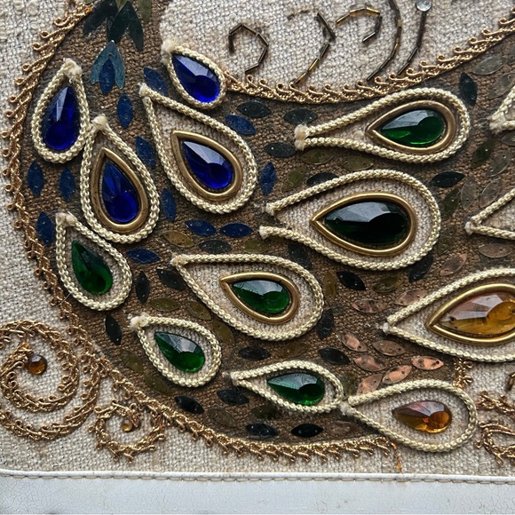 Vintage 1960's Jeweled Sequined/Rhinestones Peacock wood bottom Purse - Picture 2 of 16